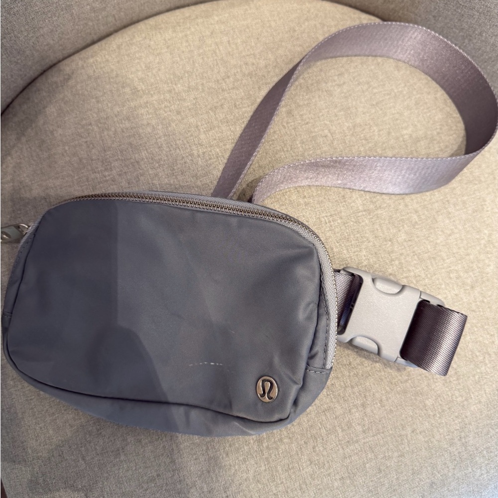 lululemon athletica Slate Grey Belt Bag